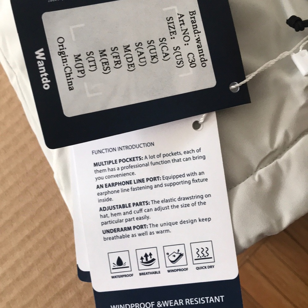 Brand new wantdo waterproof, winter ski jacket - Picture 5 of 5